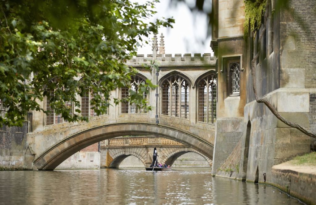 Gallery Kingston Barns • Cambridgeshire's Luxury Escape • 01223 264 520